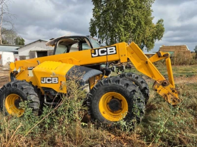 JCB 541-70