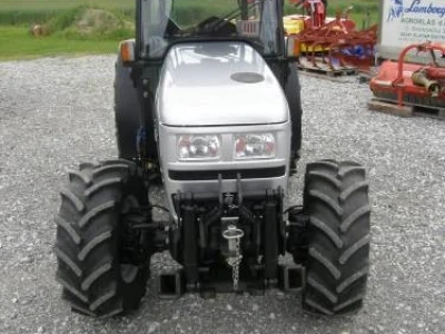 TRAKTOR LAMBORGHINI AGILE 880S