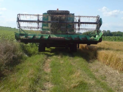 Kombajn DF 4660 H 2006 g