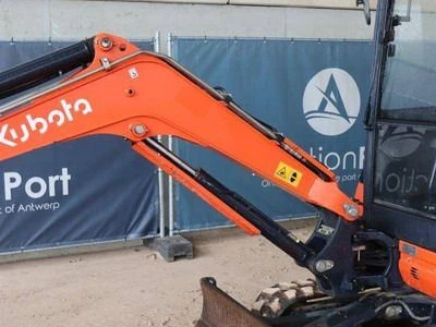 Mini bager Kubota KX61-3