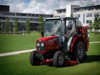 Traktor Massey Ferguson MF 1540