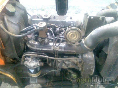 Prodajem traktor Fiat - Štore 402