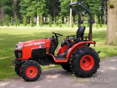 Traktor Kubota B2230