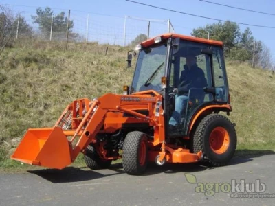 Traktor Kubota B2230