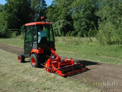 Traktor Kubota BX2350