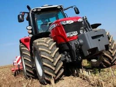 Traktor Massey Ferguson MF7614