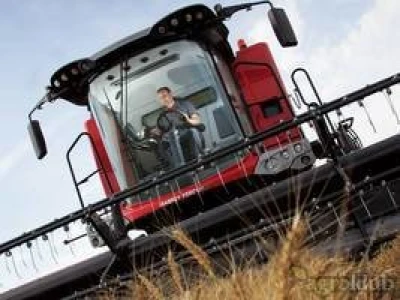 Kombajn Massey Ferguson Beta MF 7360