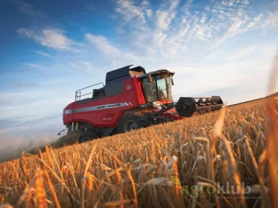 Massey Ferguson kombajn MF Beta 7360