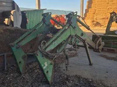 JD 640