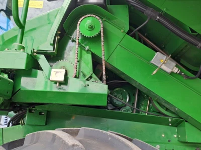 John Deere T660i
