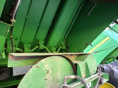 John Deere T550
