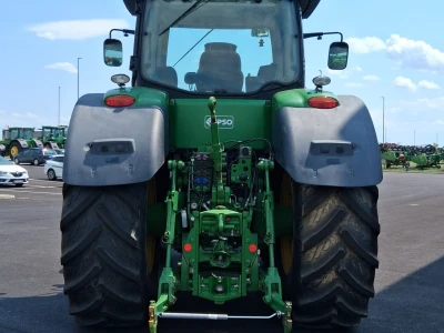 John Deere 8295R