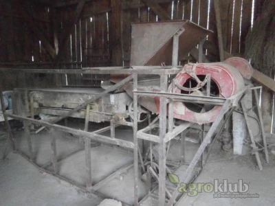 Kombajn za grah ZMAJ 132