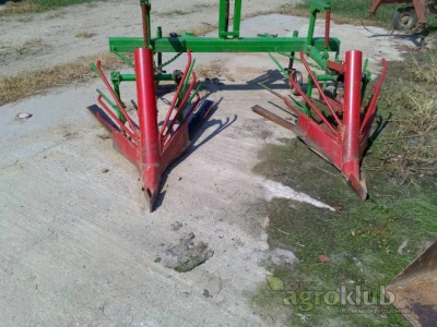 Kombajn za grah ZMAJ 132