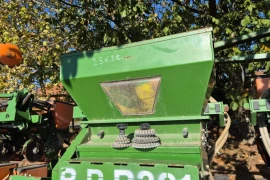 Deponator za mikro granule i pesticide