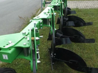 PLUG BOMET U031/1 (3+1), četverobrazni