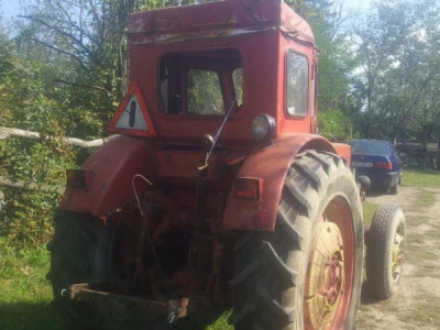 t-40 traktor