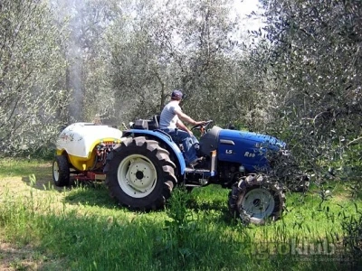 Traktor LS RIO 28 ili 50 MECH ili HST