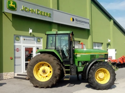 John Deere 7700