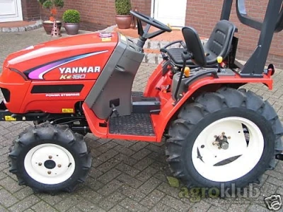 Mini traktor Yanmar