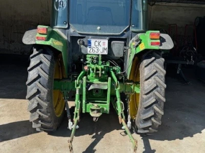 John Deere 5415
