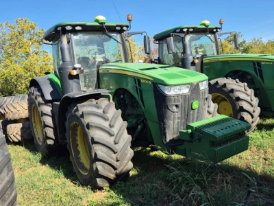 John Deere 8400R