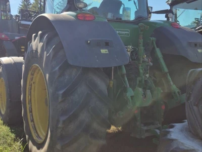 John Deere 8400R