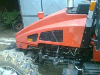 Traktor 2048