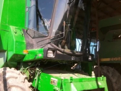 kombajn John Deere