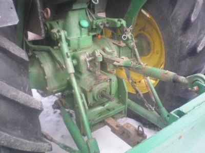 Traktor John Deere 3030 LS