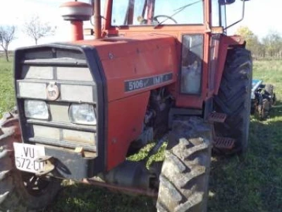 traktor IMT 5106