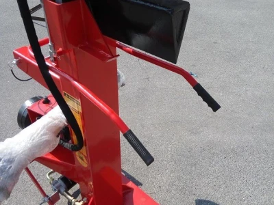 CJEPAČ DRVA NA TRAKTOR 22T - kardanski za metrice