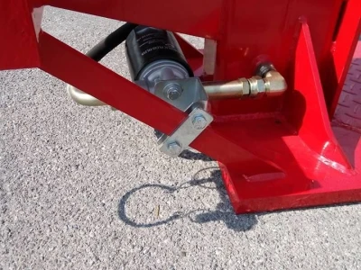 CJEPAČ DRVA NA TRAKTOR 22T - kardanski za metrice