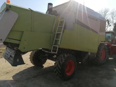 Claas medion 310 4x4