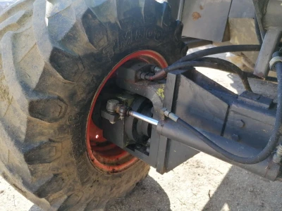 Claas medion 310 4x4