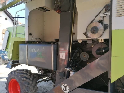 Claas medion 310 4x4