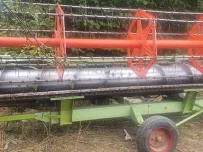 Claas MEGA 350