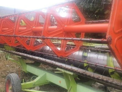 Claas MEGA 350