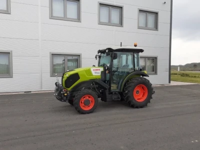 Claas Nexos 210 F - Voćarski traktor