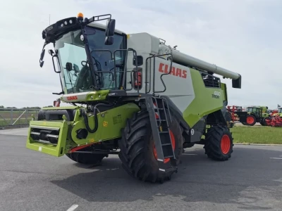 Claas Trion 650