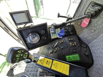 Deutz-Fahr 5690 HTS