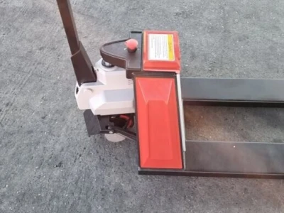 Električni paletar 1500kg / 2000 kg