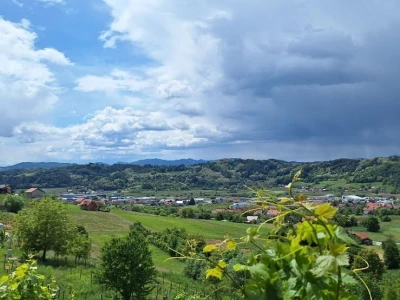 Zemljište 1.159 m2 - Pregrada