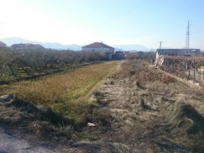 Građevinsko zemljište, Opuzen, 2000m2