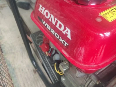 HONDA WB 20 XT pumpa za vodu