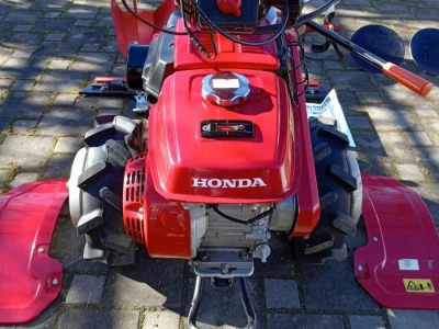 Motokultivator f560