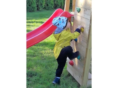 J8 Dječji toranj s toboganom, pješčanikom, klupom za piknik i jednom ljuljačkom