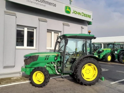 John Deere 5075GN