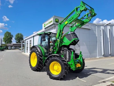John Deere 5125R