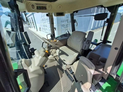 John Deere 5125R